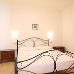 Apartman Hibiscus House-mediterranean Bliss Funtana Meiga