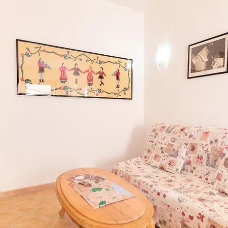 Sardinianworld - Hibiscus House * Funtana Meiga