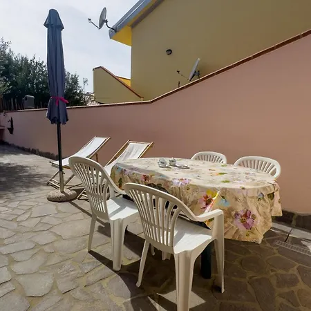 Apartman Hibiscus House-mediterranean Bliss
